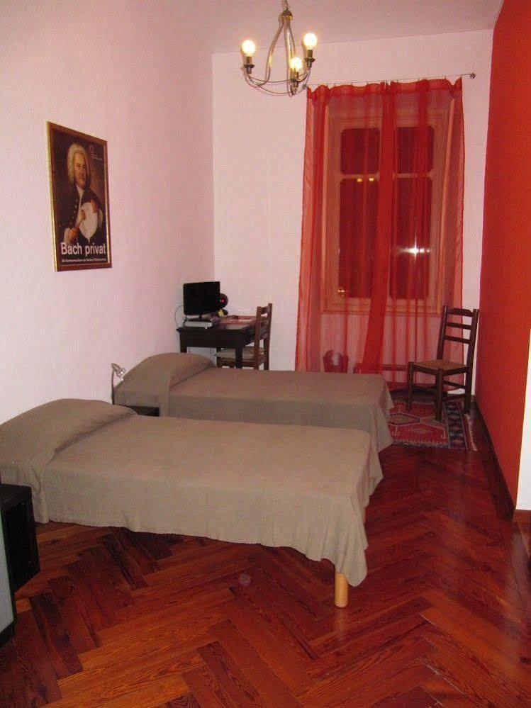 Al Porta Susa B&B Турин Екстер'єр фото